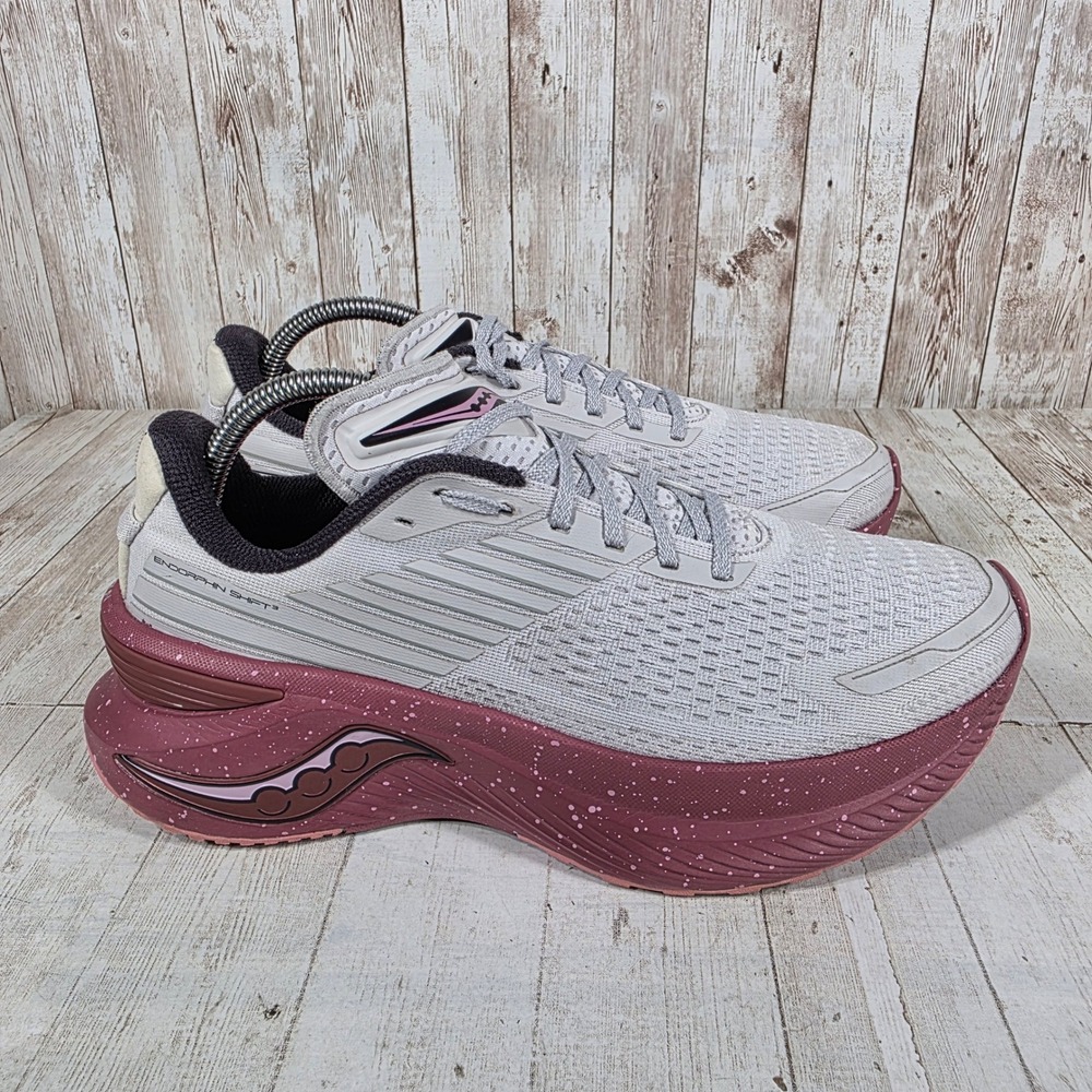 Saucony Endorphin Shift 3 Womens 9.5 Running Shoes Fog Rose S10813-27 Cushion